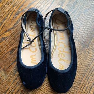 Sam Edelman velvet flats 7.5
